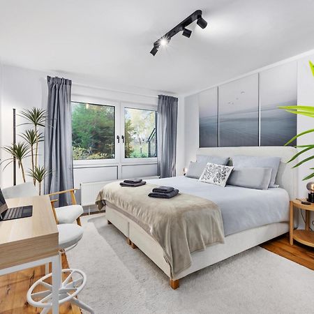 Edler Wohnraum Noble Stadtoase Mit Boxspringbett, Kaffeevollautomat, Lift & Parkplatz Chemnitz Esterno foto