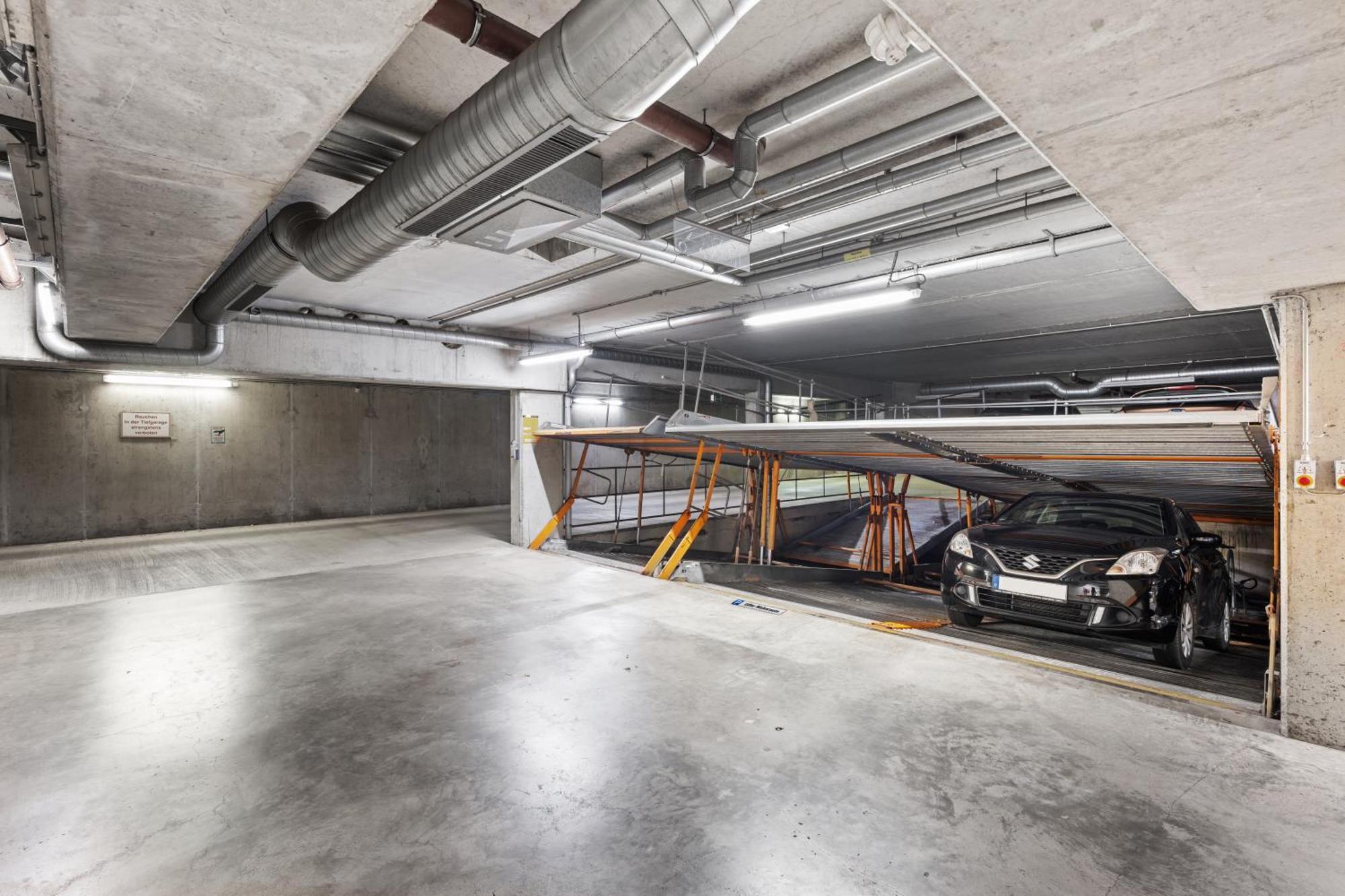 Edler Wohnraum Noble Stadtoase Mit Boxspringbett, Kaffeevollautomat, Lift & Parkplatz Chemnitz Esterno foto