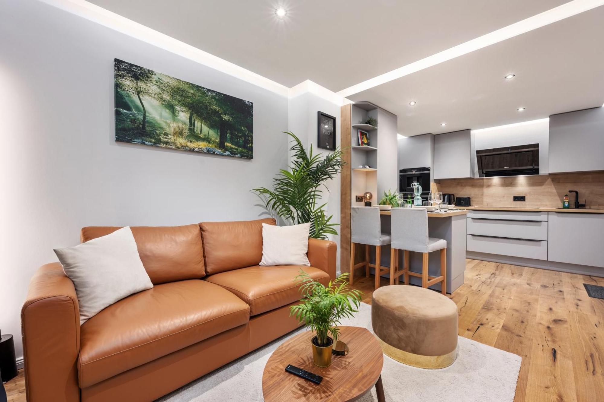 Edler Wohnraum Noble Stadtoase Mit Boxspringbett, Kaffeevollautomat, Lift & Parkplatz Chemnitz Esterno foto